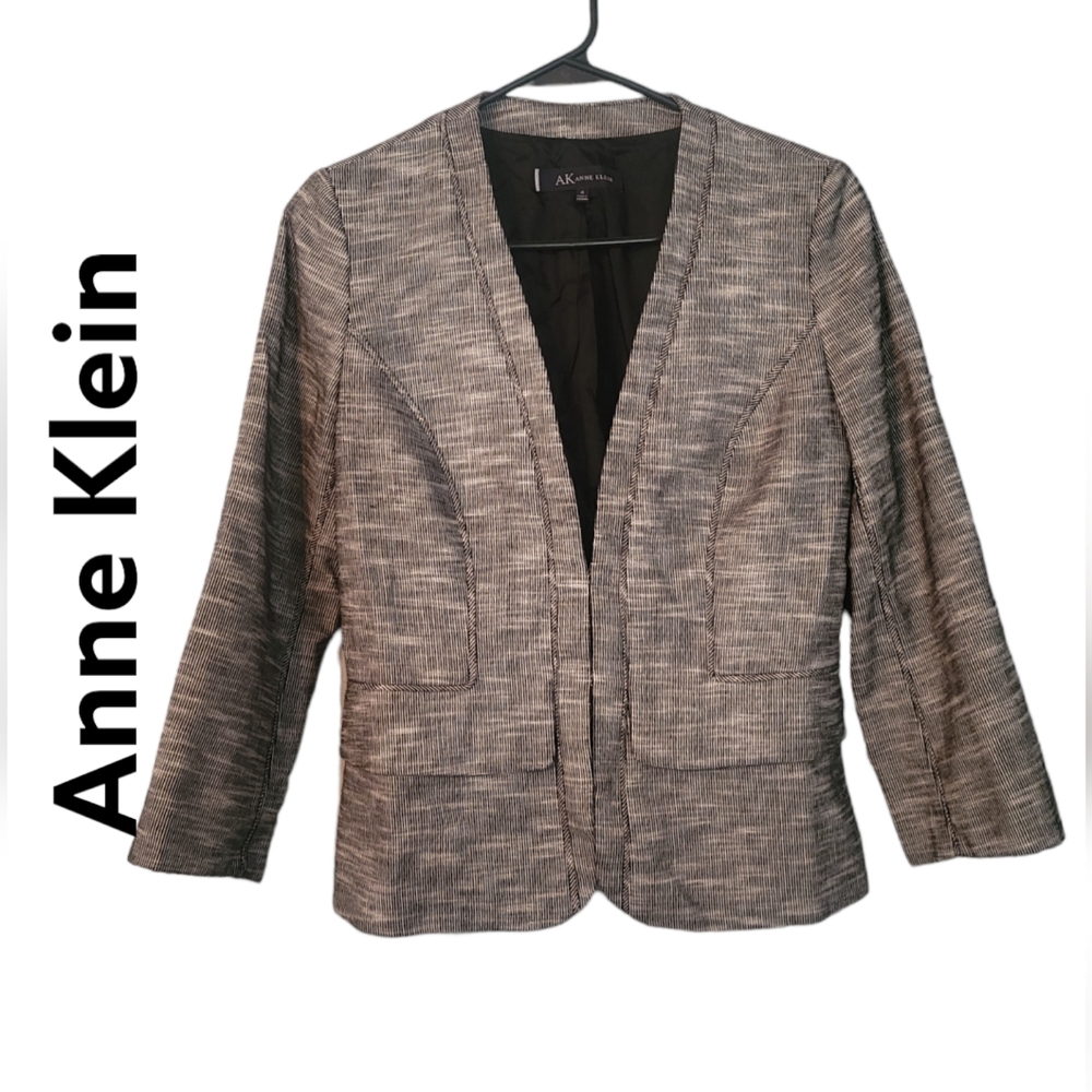 Anne Klein  Women's Blazer Size 4
